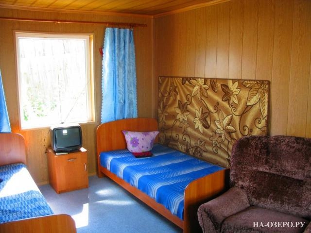 Номер в гостинице на озере Байкал №188