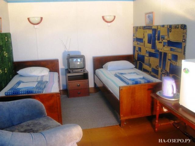 Номер в гостинице на озере Байкал №188